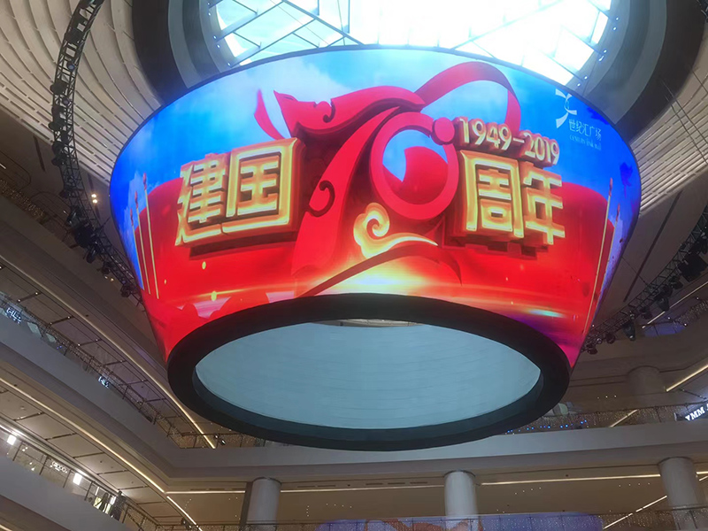 公司花20萬裝修的會議室，竟被客戶吐槽‘像網吧’？高級感會議室的屏幕選擇秘訣”